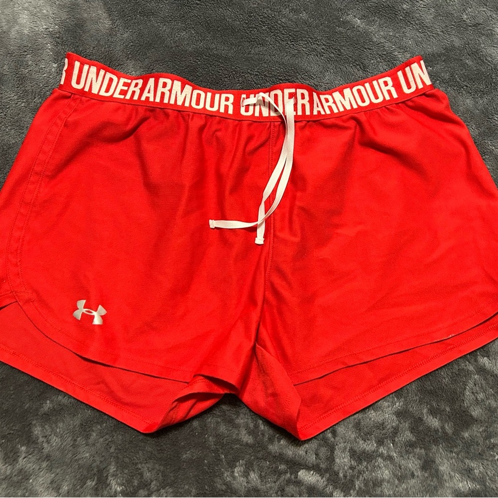 Under Armour Play Up Women's Athletic Red Shorts